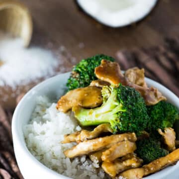 Chicken with Broccoli and Coconut Rice - Travel Cook Tell