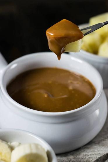 Easy Homemade Dulce de Leche with Condensed Milk (6 Different Ways) - By  Andrea Janssen