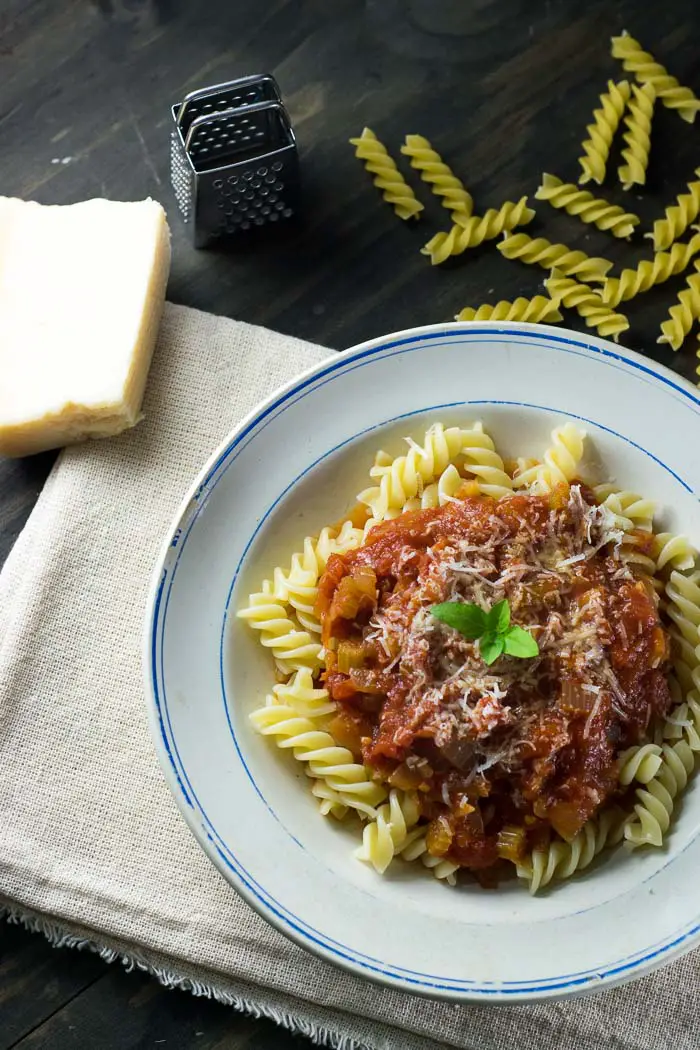 pasta with tomato sauce